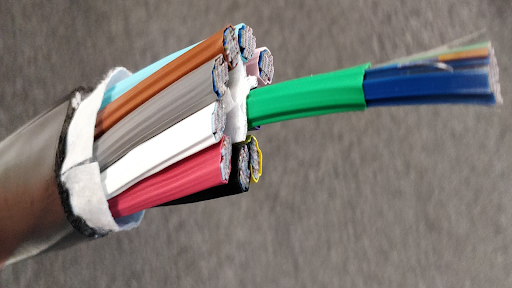 Kabel Fiber Optik: Simak Penjelasan, Jenis, dan Tipenya